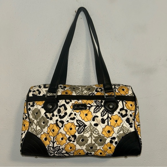 Vera Bradley~ Go Wild Black Carolina Pocketbook~ Stunning~NWT~~Retired and Rare - Picture 1 of 7
